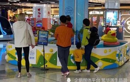 生活趣事_龙凤胎成长趣事_龙凤胎生活趣事