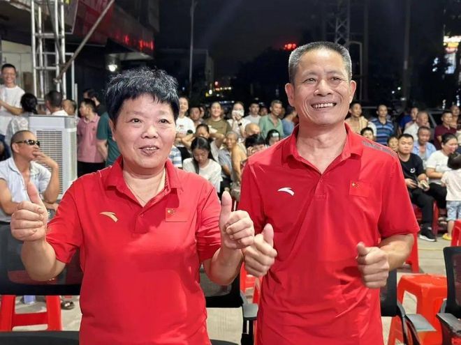 举重冠军叛徒_抛弃教练举重冠军的小说_举重冠军被教练抛弃